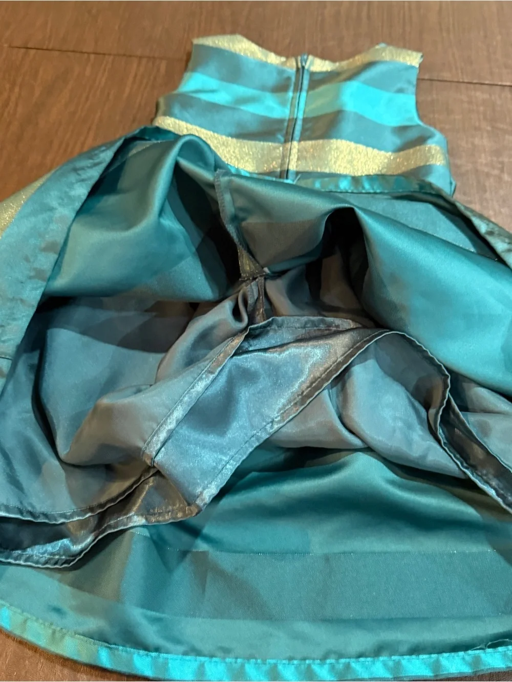 Children’s Place Striped Shiny Green Formal Dress Sz 6
